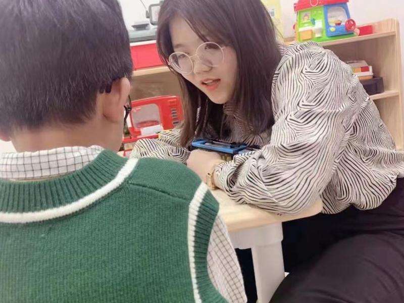 Dota 里 Discord 什么意思？游戏内社交平台解读
